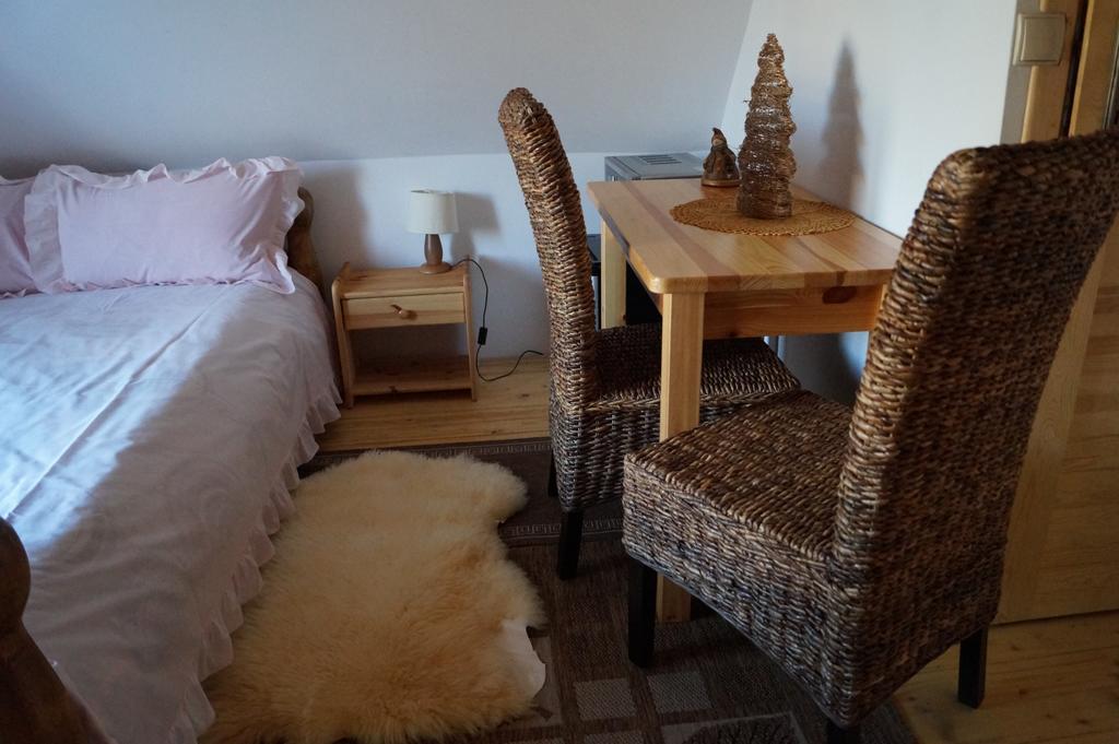 Apartamenty I Pokoje Rodzinne Czarna Gora Bagian luar foto