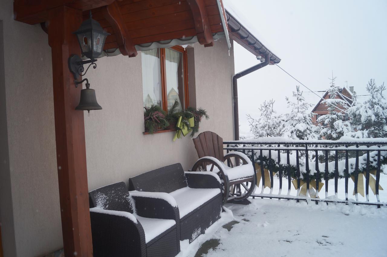 Apartamenty I Pokoje Rodzinne Czarna Gora Bagian luar foto