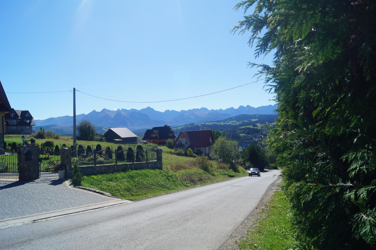 Apartamenty I Pokoje Rodzinne Czarna Gora Bagian luar foto