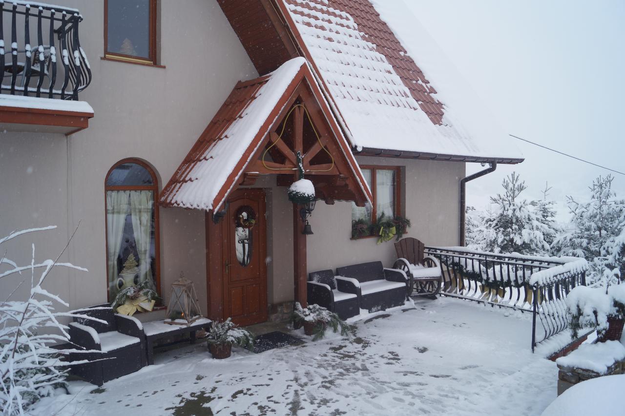 Apartamenty I Pokoje Rodzinne Czarna Gora Bagian luar foto